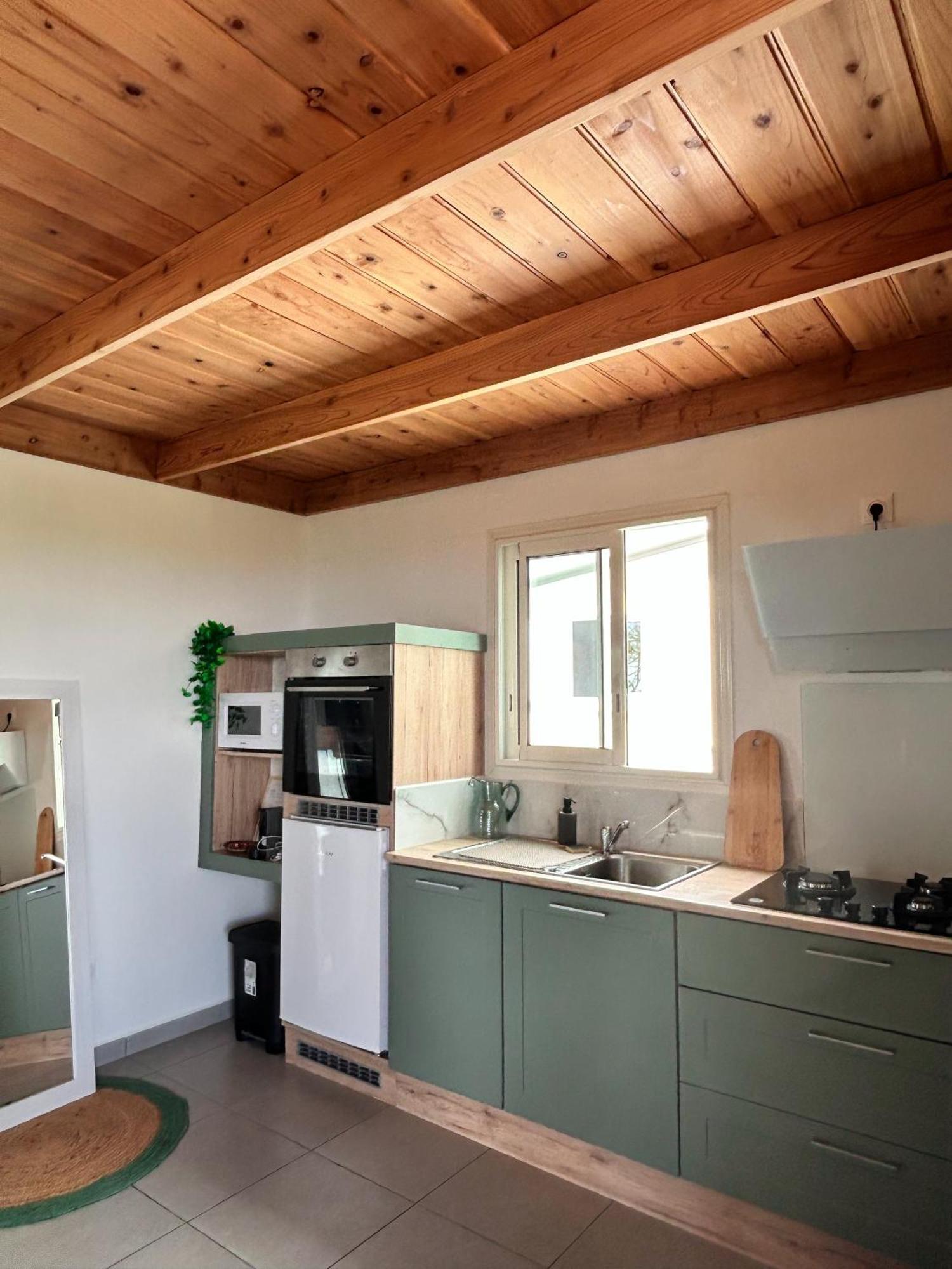 Logement Emeraude Сент-Роз Экстерьер фото